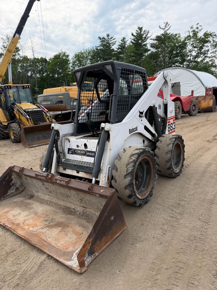 BOBCAT 883 SKID STEER LOADER